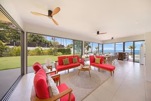 Villa - Beach Front
