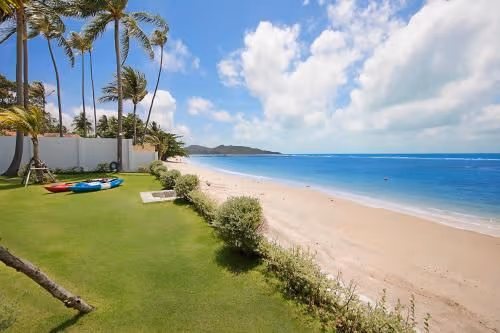 Villa - Beach Front