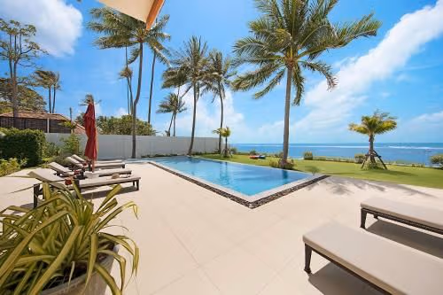 Villa - Beach Front