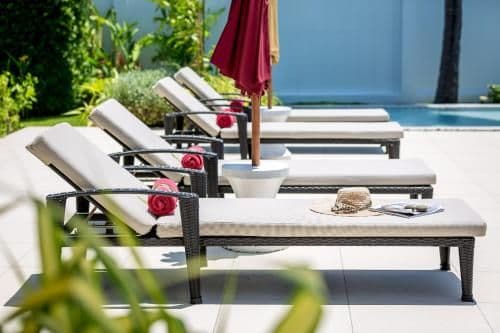 Villa - Beach Front
