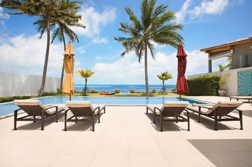Villa - Beach Front