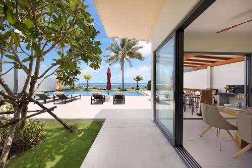 Villa - Beach Front