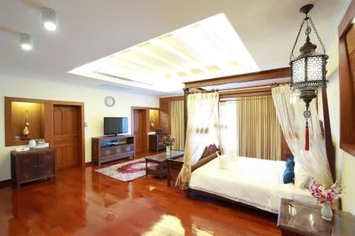 Deluxe Family Villa with Private Pool (6 Bedrooms)