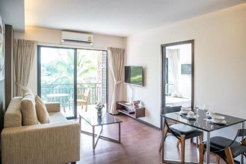 One-Bedroom Apartment