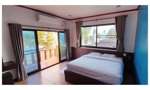 Superior Triple Room with Sea View