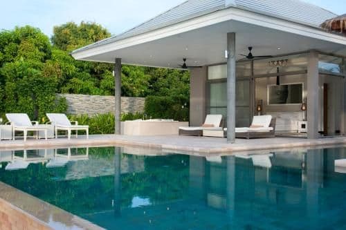 Villa - Beach Front