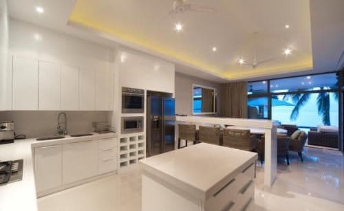 Villa - Beach Front