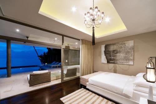 Villa - Beach Front