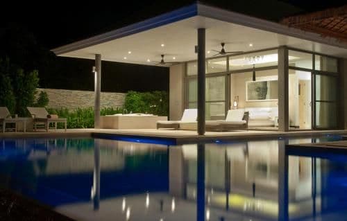 Villa - Beach Front