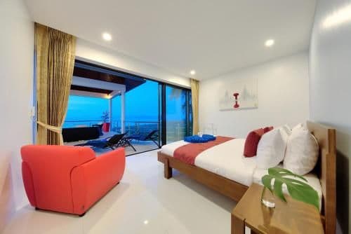 Villa with Sea View