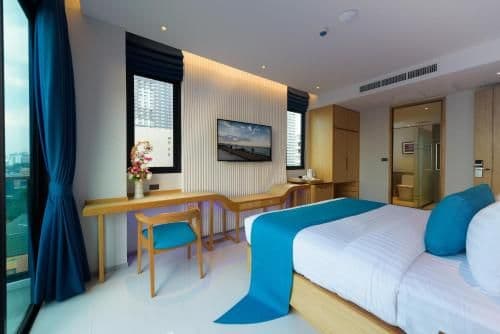 Double Room with Balcony and Sea View