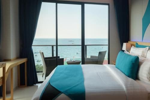 Double Room with Balcony and Sea View