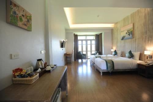 Standard Twin Room