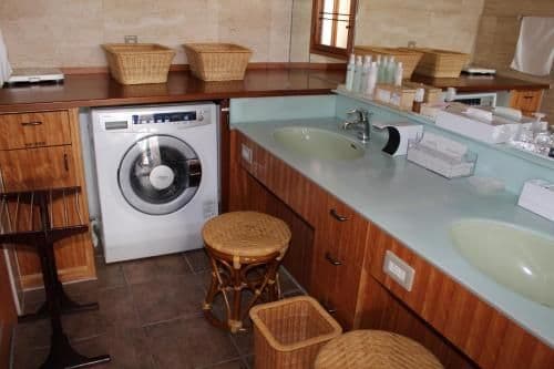 Japanese-Style Deluxe Suite with Open-Air Bath