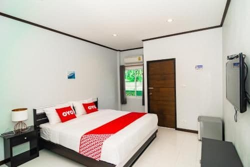 OYO 533 Runya Poolvilla