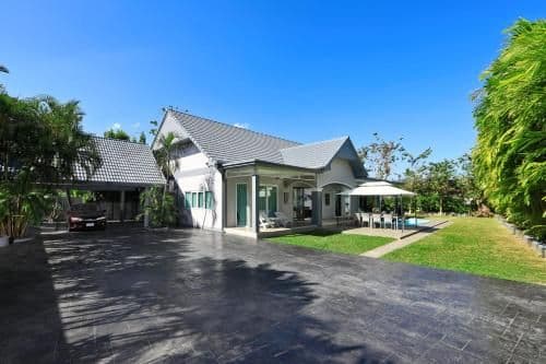 Five-Bedroom Villa with Private Pool