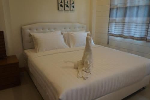 Deluxe Double or Twin Room with Balcony