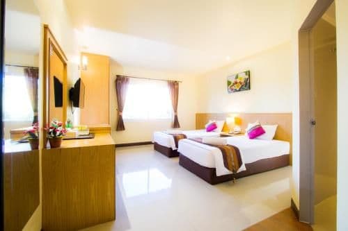 Standard Twin Room
