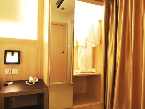 Superior King Room