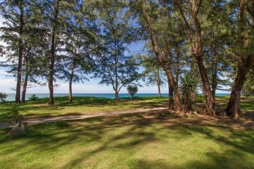Villa - Beach Front