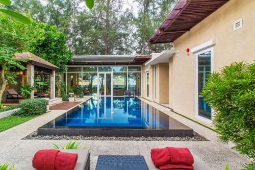 Villa - Beach Front