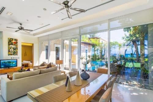 Villa - Beach Front