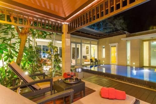 Villa - Beach Front