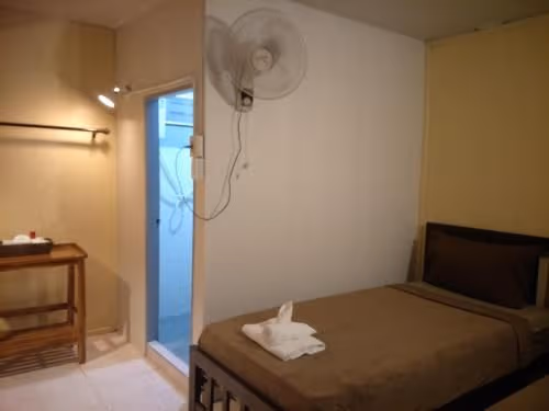 Bungalow with Fan