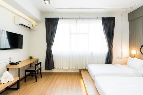 Deluxe Double or Twin Room