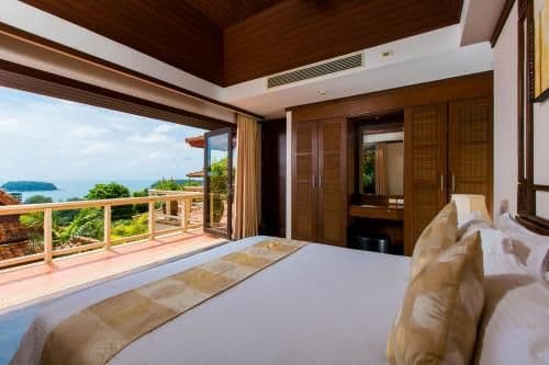 Villa with Sea View