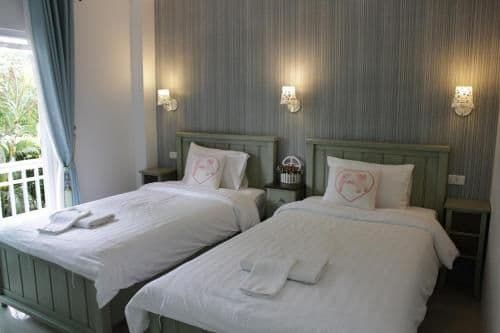 Standard Twin Room