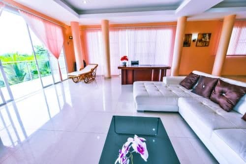 Apartment with Sea View