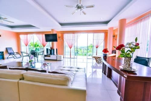 Apartment with Sea View