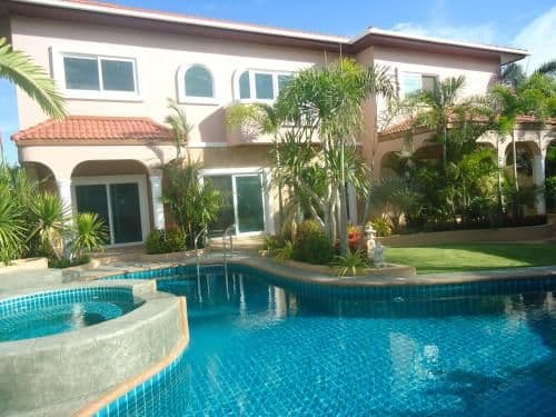 Beautiful Pool Villa close to the beach Beautiful Pool Villa close to the beach
