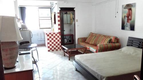 Studio Apartment