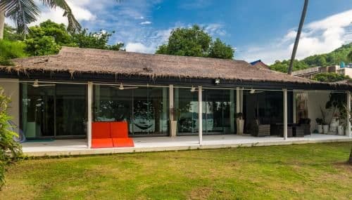 Villa - Beach Front