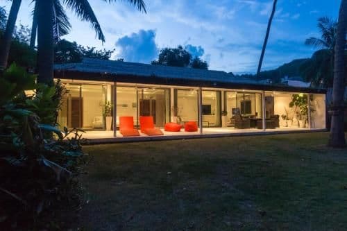 Villa - Beach Front