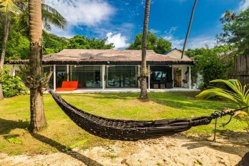 Villa - Beach Front
