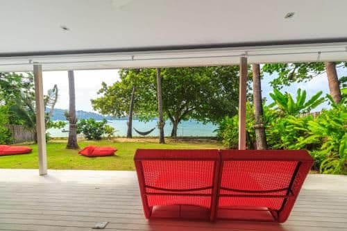 Villa - Beach Front