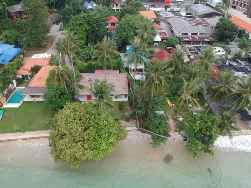 Villa - Beach Front