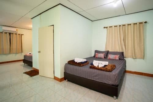 Family Room with Sea View