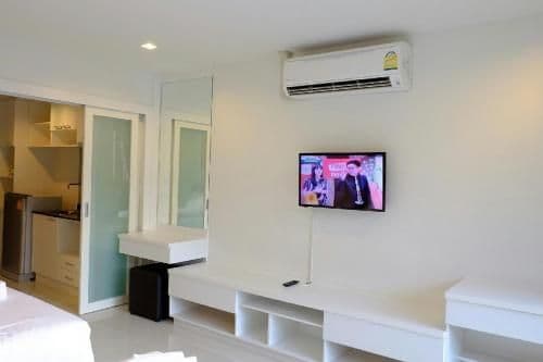 Superior Room with Pool View