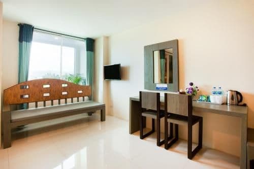 Standard King Room