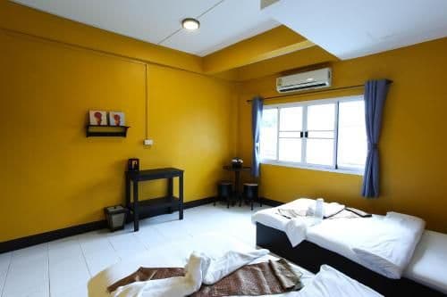 Twin Room with Shared Bathroom