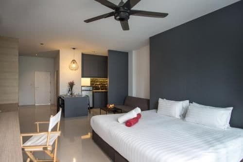 Studio Apartment