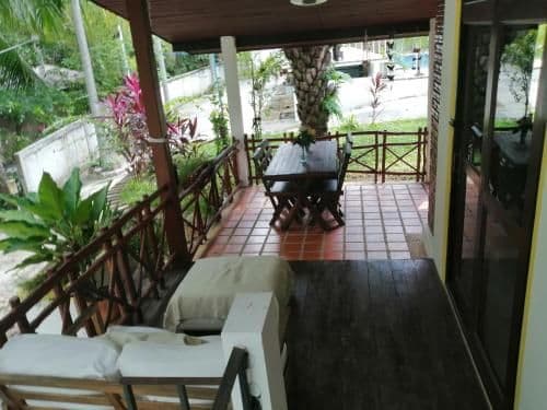 Apartment with Garden View