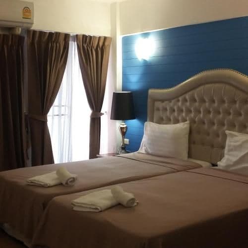 Deluxe Double or Twin Room