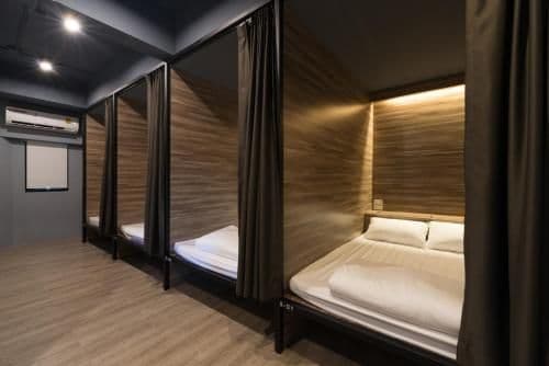 Double Bed in 4-Bed Mixed Dormitory Room