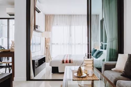 Deluxe Queen Suite