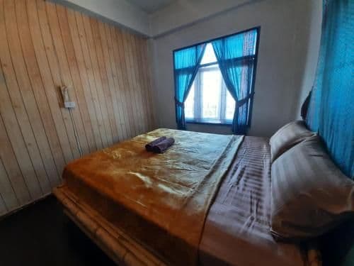 Double or Twin Room with Shared Bathroom